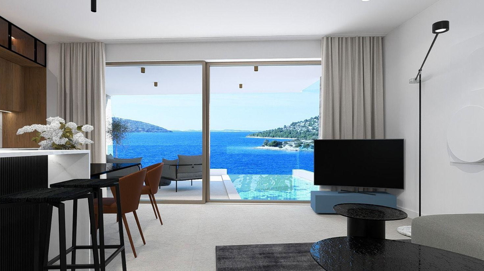 Appartamento di lusso con piscina privata in prima fila sul mare &ndash; Greba&scaron;tica&comma; &Scaron;ibenik&excl;