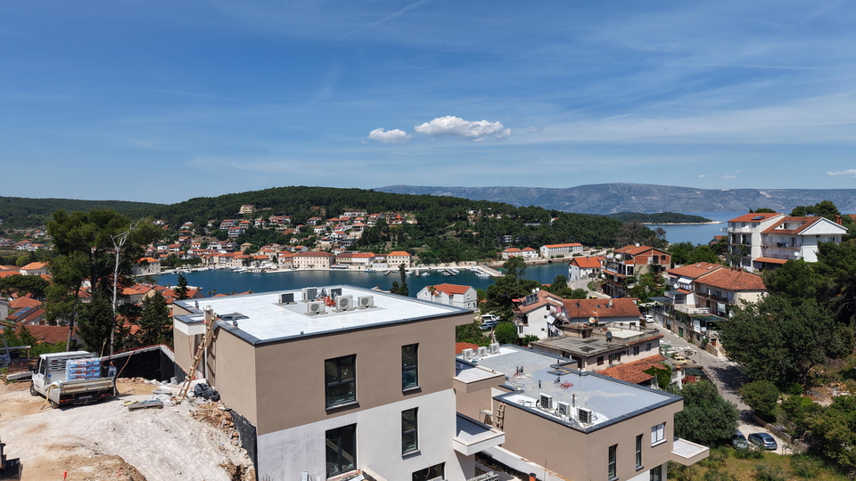 Luxuri&ouml;se Zweizimmerwohnung mit Meerblick &ndash; Jelsa&comma; Hvar&excl;