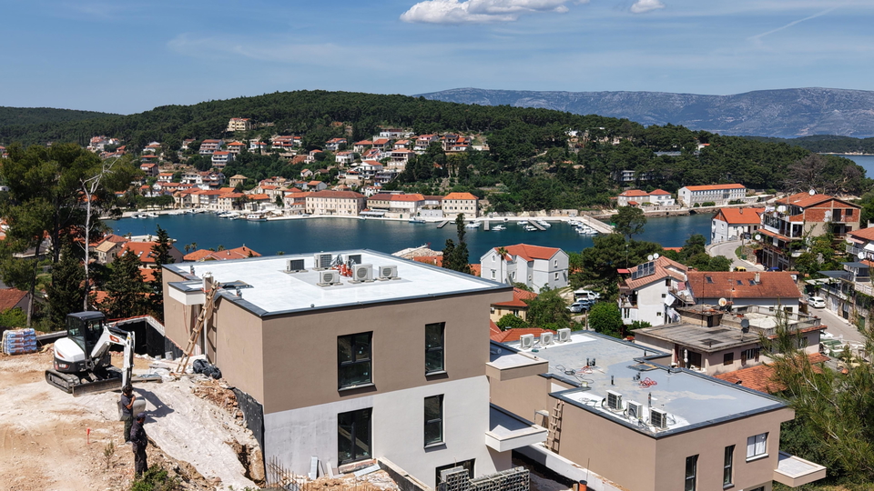 Luxuri&ouml;se Zweizimmerwohnung mit Meerblick &ndash; Jelsa&comma; Hvar&excl;