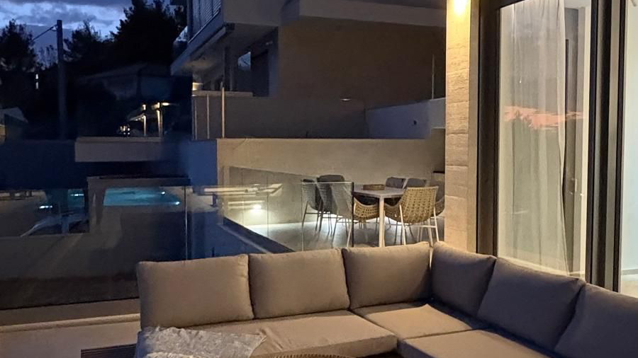 New luxury villa with panoramic sea view - Omi&scaron;&excl;