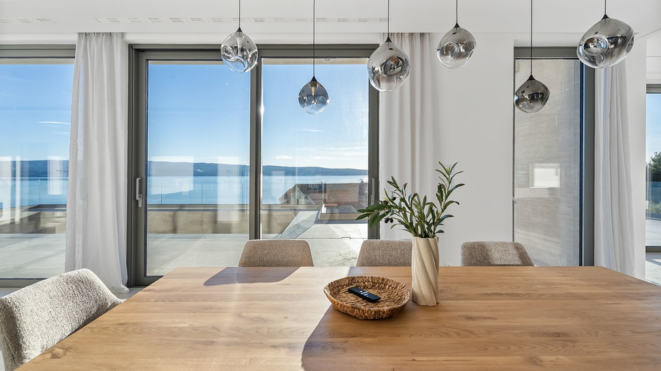 New luxury villa with panoramic sea view - Omi&scaron;&excl;