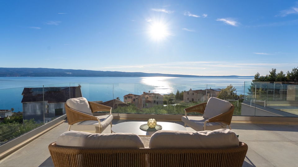 Ekskluzivna luksuzna vila z odprtim pogledom na morje - Omi&scaron;&excl;