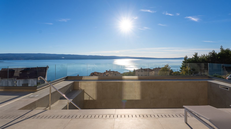 Ekskluzivna luksuzna vila z odprtim pogledom na morje - Omi&scaron;&excl;