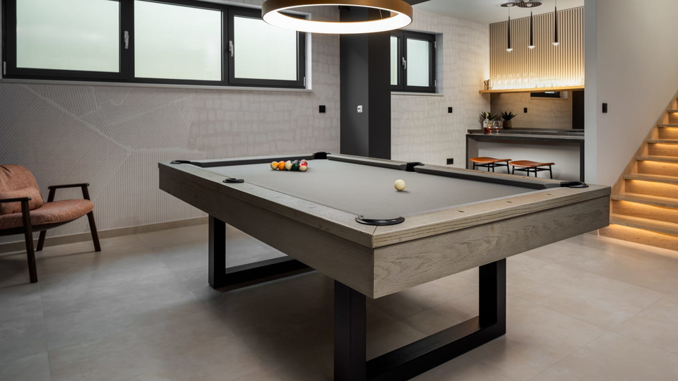 Neue elegante Villa mit Pool und offenem Meerblick in der Umgebung von Split&excl;