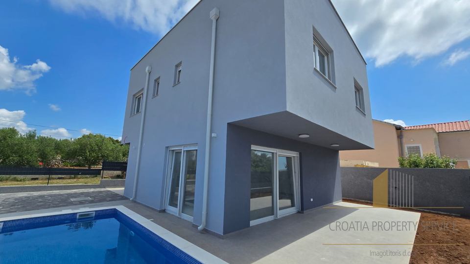 New modern villa with a swimming pool and sea view on the island of Vir!