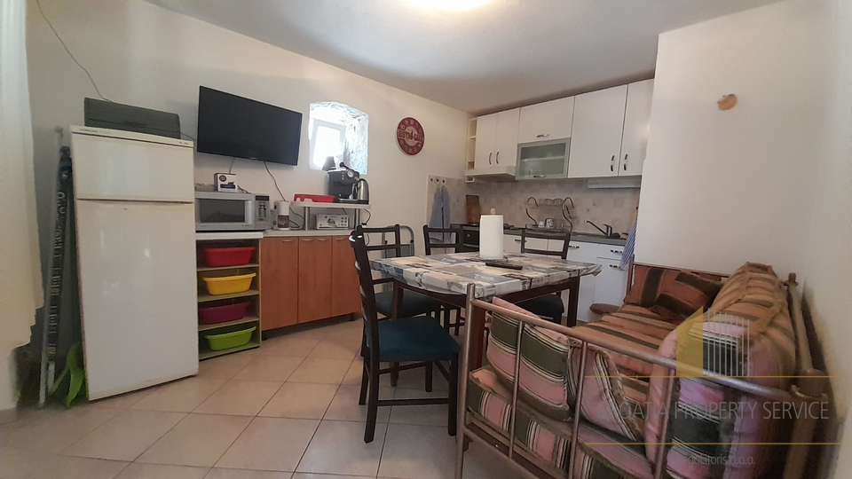 Charming renovated stone house 20 meters from the sea near Split!