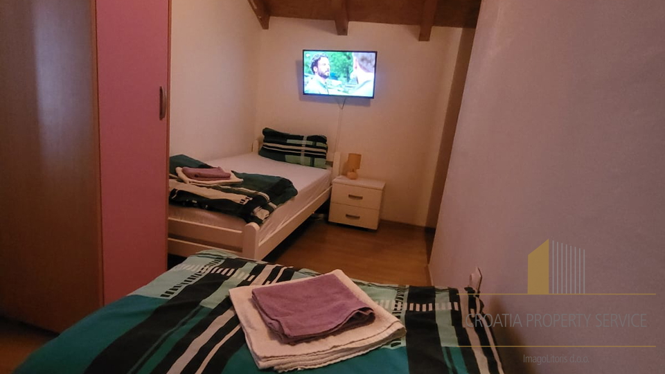 Charming renovated stone house 20 meters from the sea near Split!