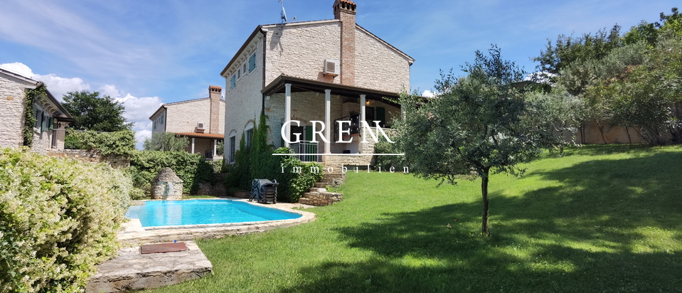 A beautiful stone villa near Poreč