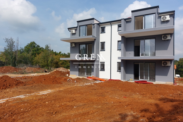 New - apartments under construction around Poreč