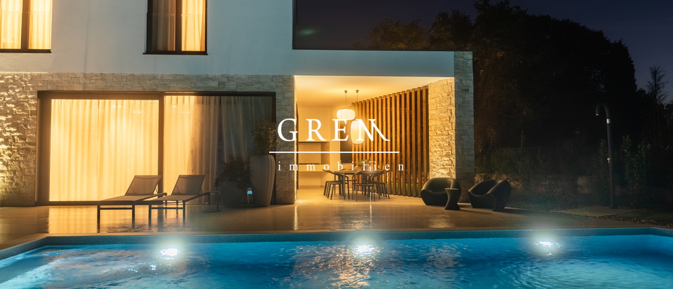 House, 219 m2, For Sale, Poreč