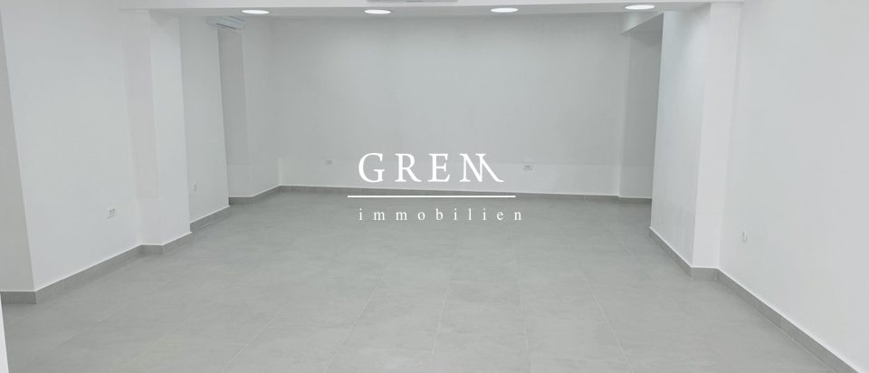 Commercial Property, 79 m2, For Rent, Poreč