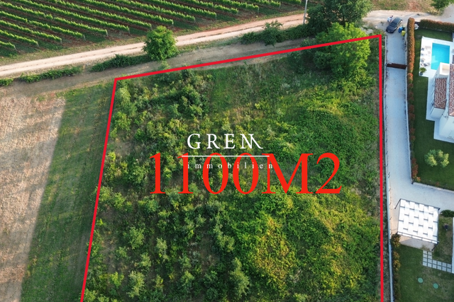 Terreno, 1100 m2, Vendita, Poreč
