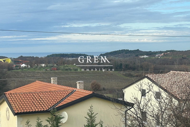 Land, 740 m2, For Sale, Poreč