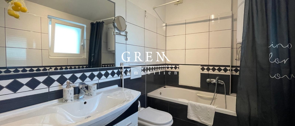Appartamento, 86 m2, Vendita, Poreč