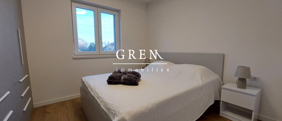 Appartamento, 80 m2, Affitto, Poreč