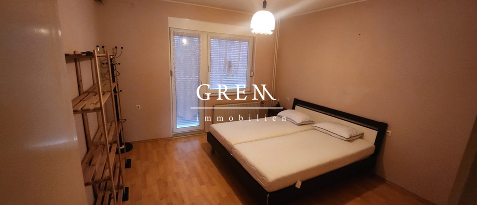 House, 441 m2, For Sale, Zagreb - Markuševec