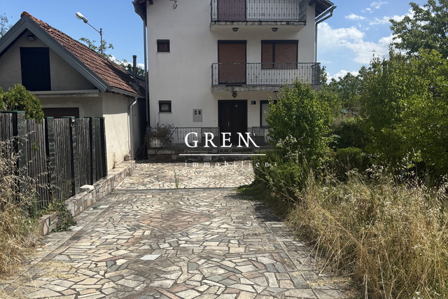 House, 150 m2, For Sale, Maksimir - Remete
