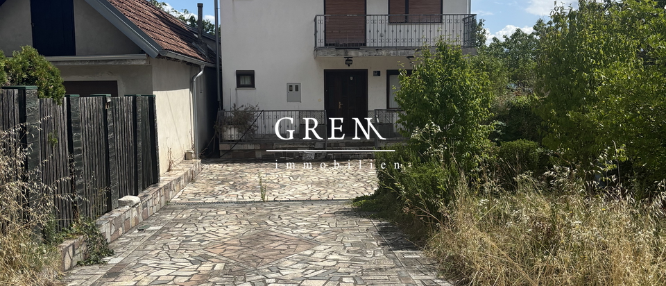 House, 150 m2, For Sale, Maksimir - Remete