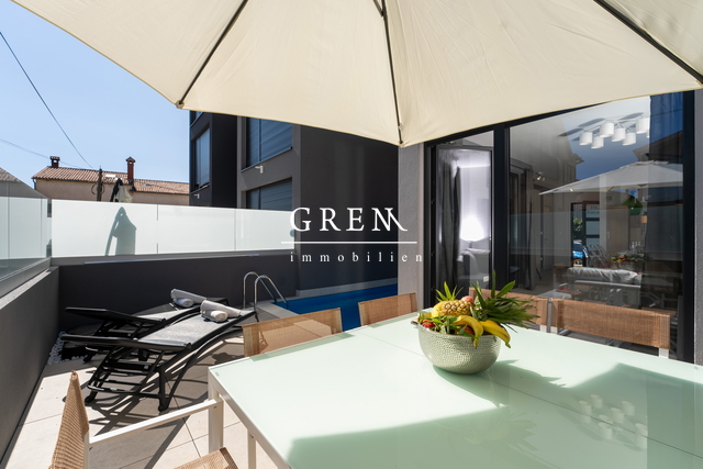 House, 114 m2, For Sale, Poreč