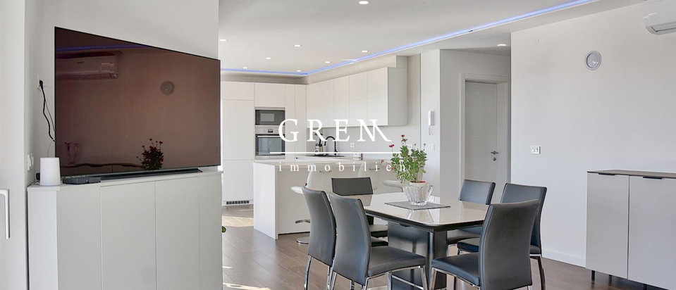 Apartment, 122 m2, For Sale, Poreč