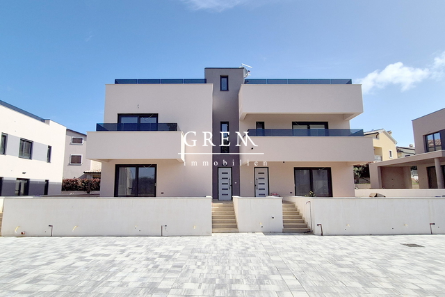 New apartments under construction in Poreč