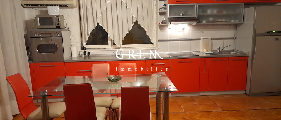 House, 200 m2, For Sale, Zagreb - Žitnjak