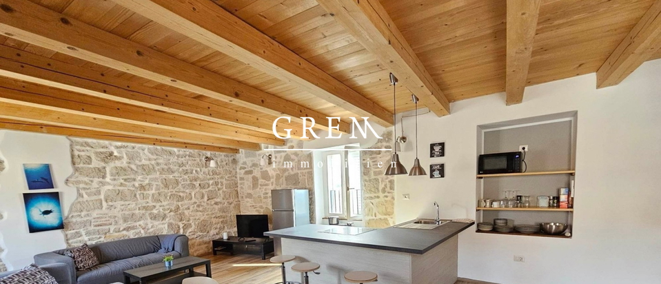 Apartment, 100 m2, For Sale, Poreč