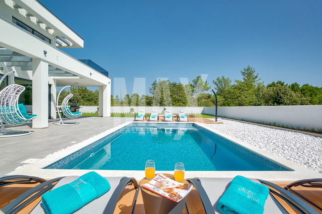 Zaton-Villa sa stilom