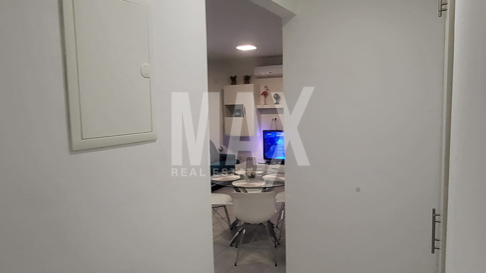 Zadar, Kolovare, Vermietung einer Zwei-Zimmer-Wohnung