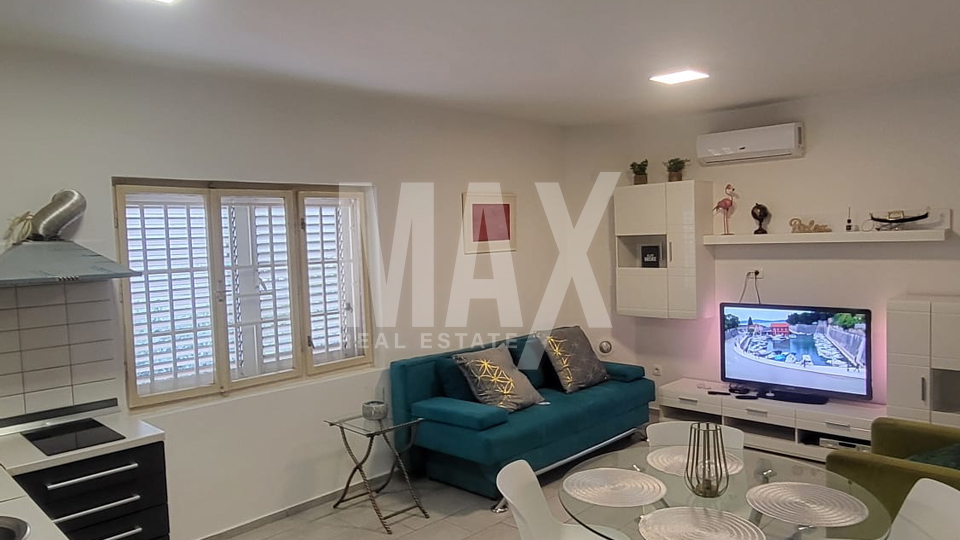 Zadar, Kolovare, Vermietung einer Zwei-Zimmer-Wohnung