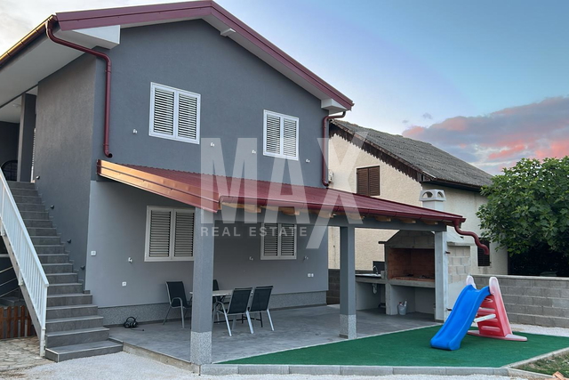 Haus, 140 m2, Verkauf, Privlaka