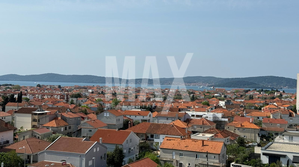 Zadar (Bulevar)-stan s pogledom na more i otoke
