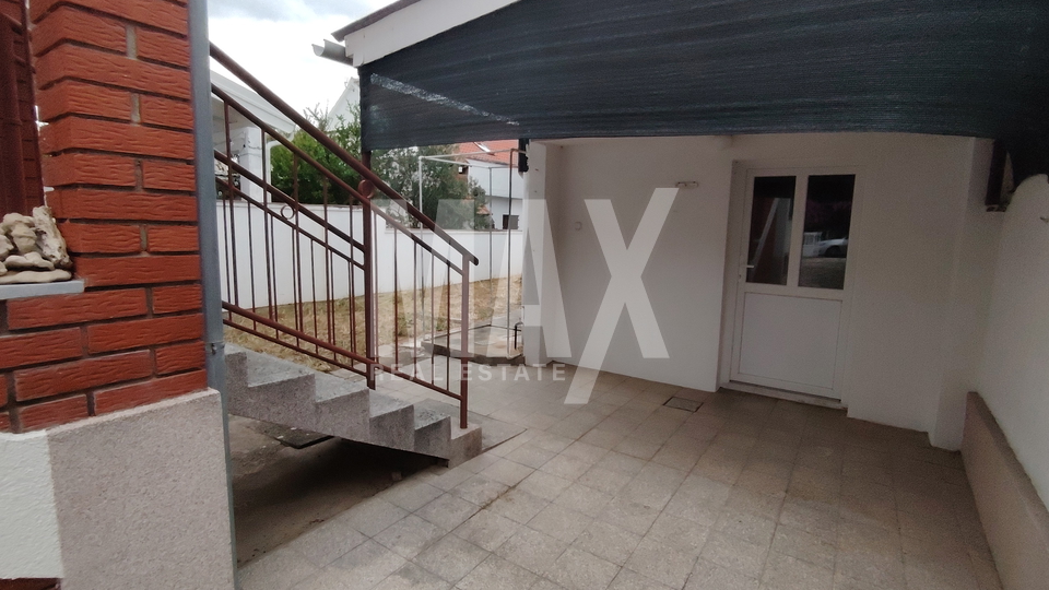 Haus, 180 m2, Verkauf, Privlaka