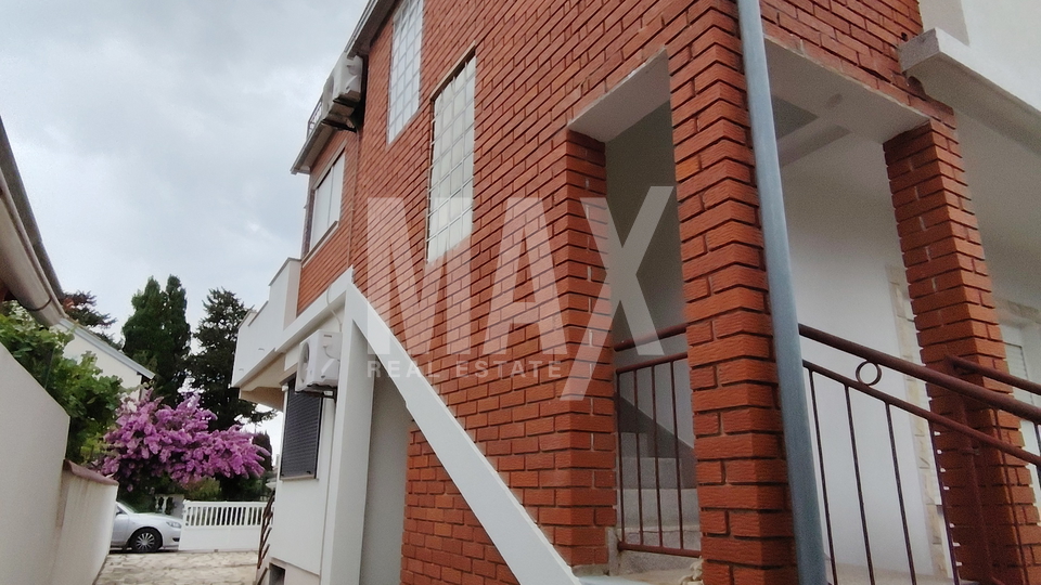 Haus, 180 m2, Verkauf, Privlaka