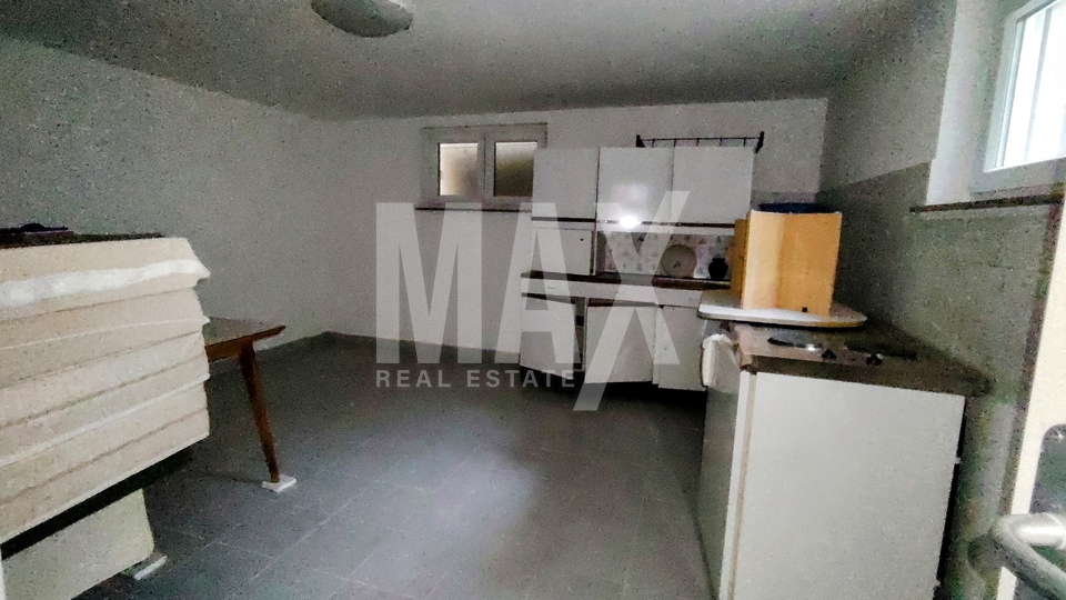 Haus, 180 m2, Verkauf, Privlaka