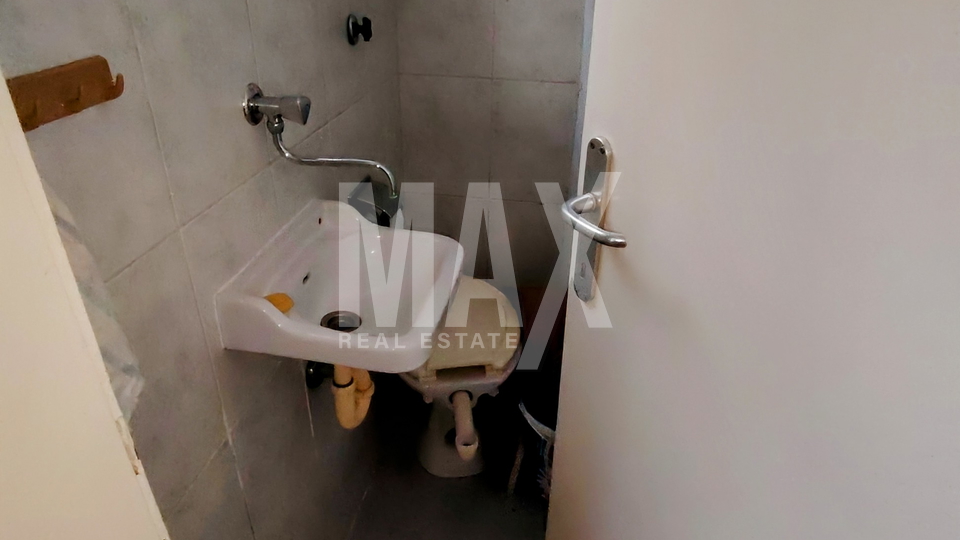 Haus, 180 m2, Verkauf, Privlaka