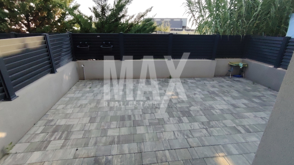 Privlaka&comma;novogradnja&comma;150m do mora-PRILIKA&excl;&excl;&excl;