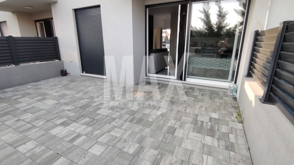 Privlaka&comma;novogradnja&comma;150m do mora-PRILIKA&excl;&excl;&excl;