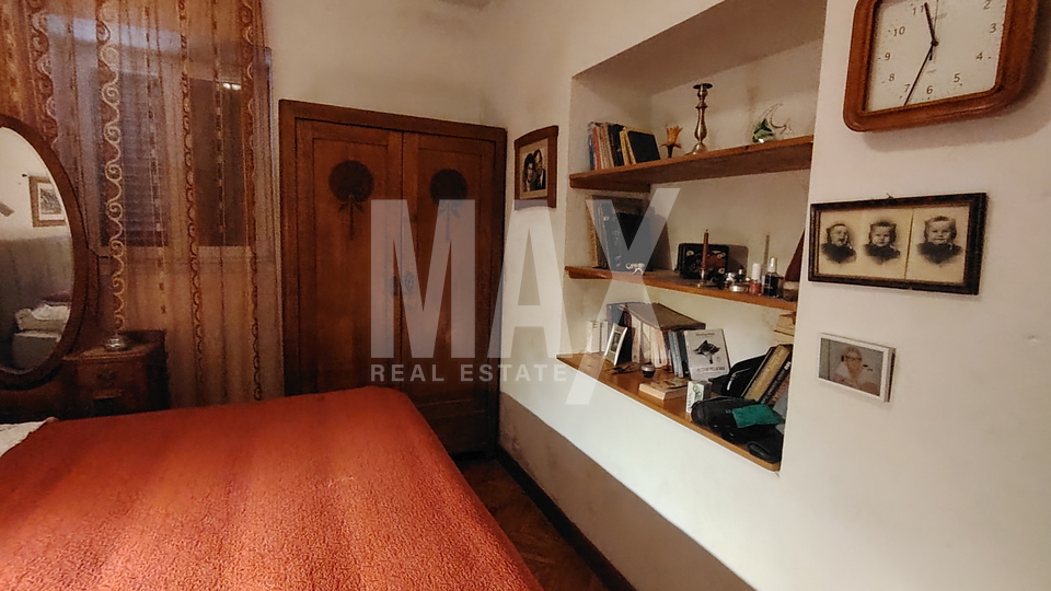 Veli I&zcaron;&comma;trosoban stan u prizemlju-Prilika