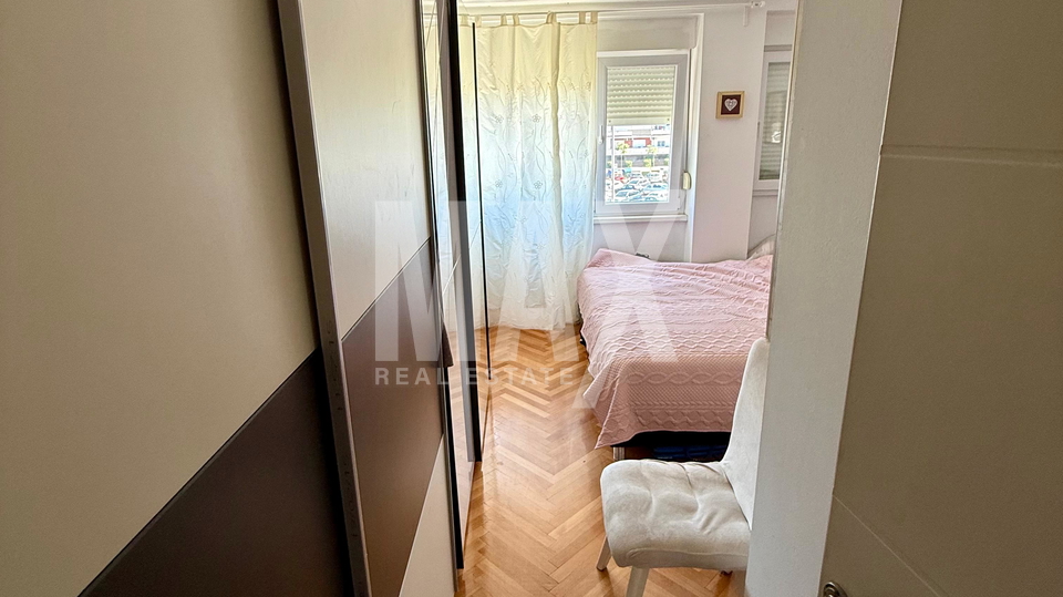 Zadar-Relja&comma;dvosoban stan&comma;&lpar;bez provizije&rpar;