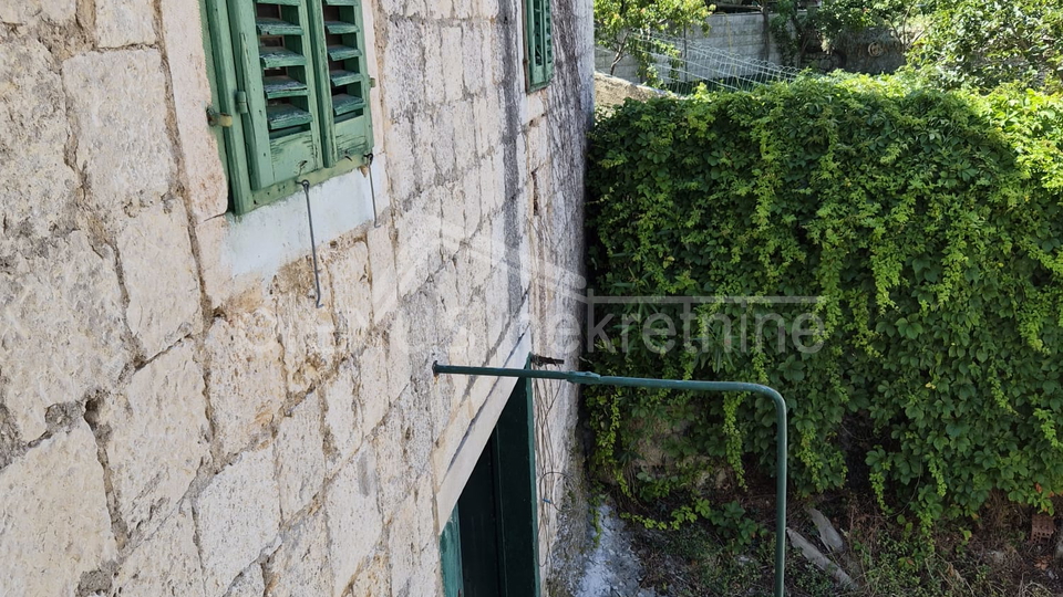 House&comma; 182 m2&comma; For Sale&comma; Nere&zcaron;i&scaron;&cacute;a