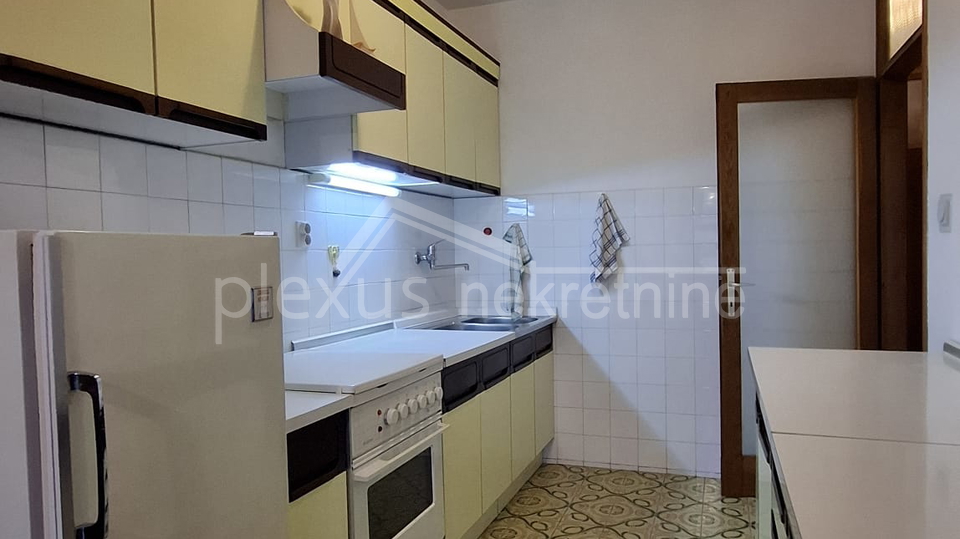 Wohnung, 70 m2, Vermietung, Split - Grad