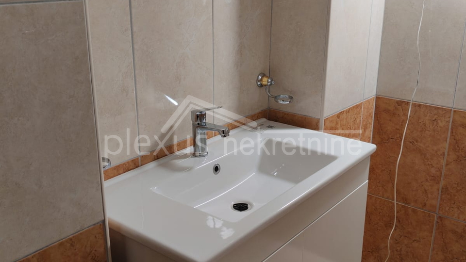 Wohnung, 35 m2, Verkauf, Postira