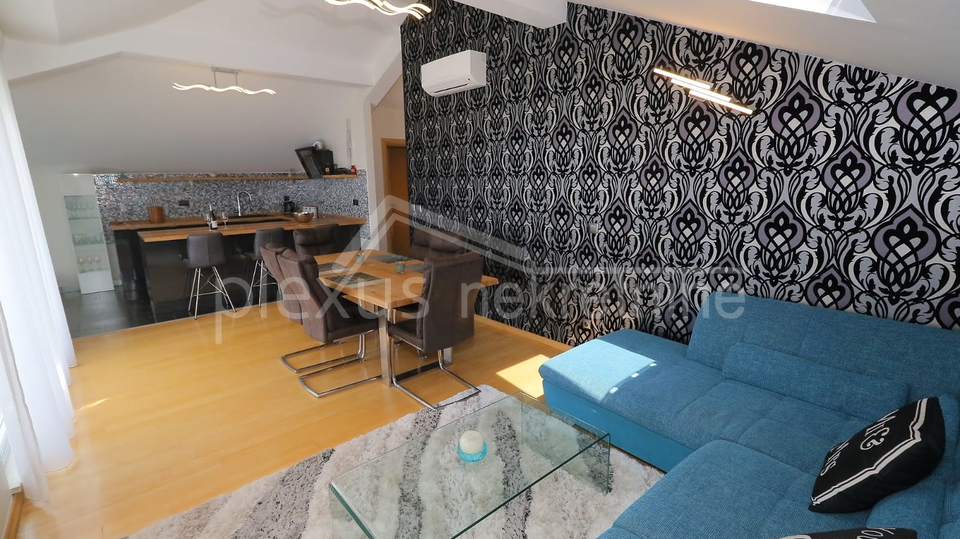 Appartamento, 85 m2, Affitto, Split - Meje