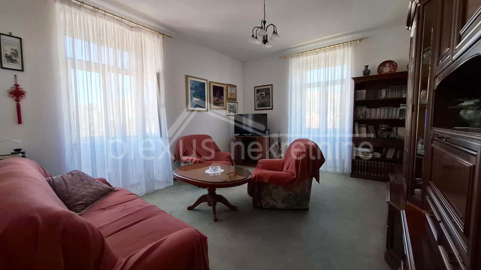 Appartamento, 198 m2, Vendita, Trogir