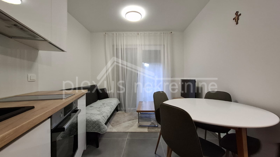 Apartment, 26 m2, For Rent, Split - Neslanovac
