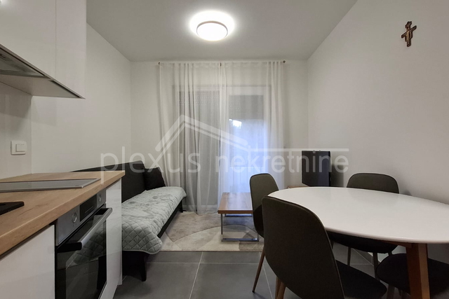 Apartment, 26 m2, For Rent, Split - Neslanovac