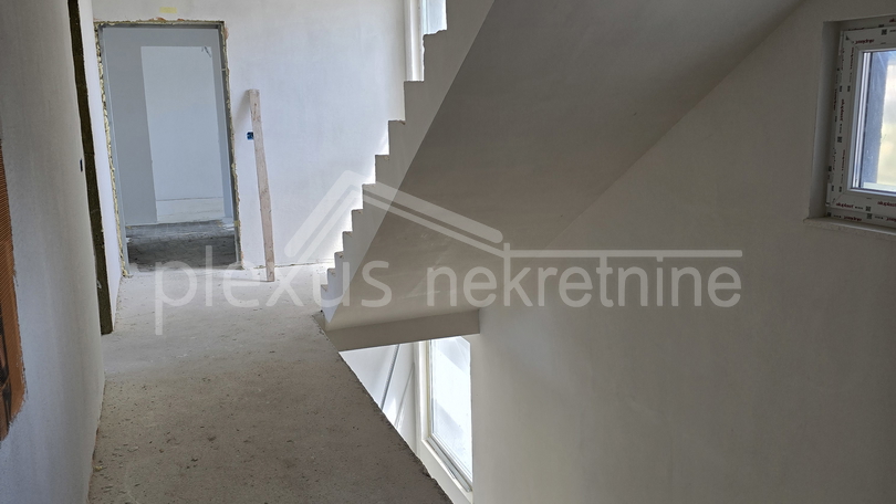 Trosoban stan - apartman: Seget Donji, 95 m2