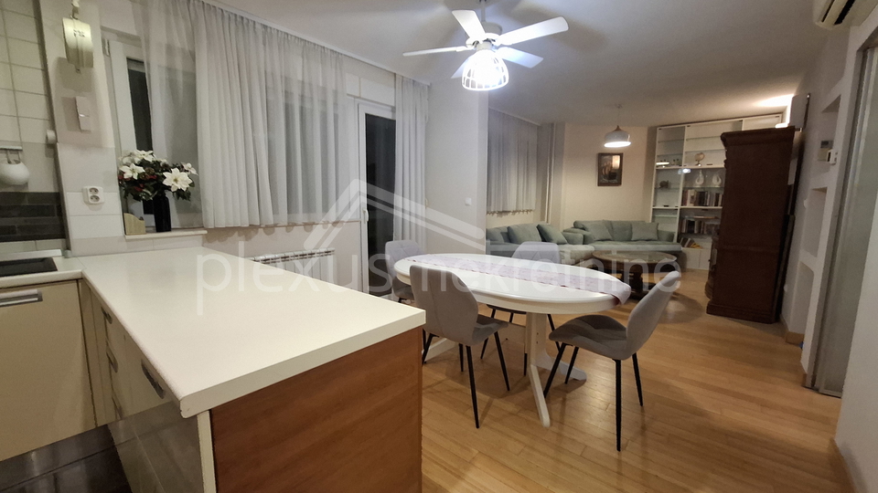 Apartment&comma; 93 m2&comma; For Rent&comma; Split - Split 3