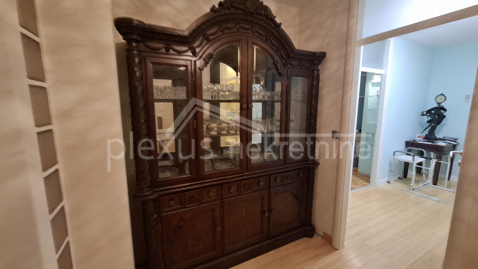 Apartment&comma; 93 m2&comma; For Rent&comma; Split - Split 3